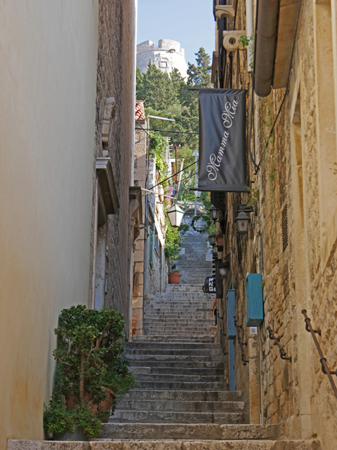 Footpath to Spanish Fortress, Hvar ????