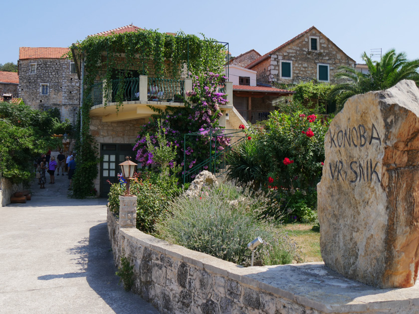 Vrisnik Tavern (Dalmation Wine and Cheese Tasting)