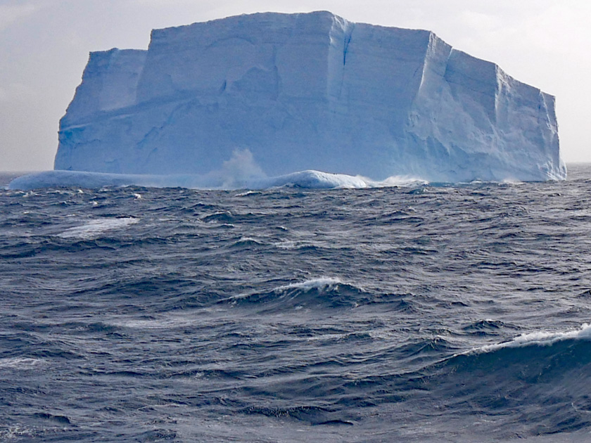 Iceberg Enroute to Brown Bluff