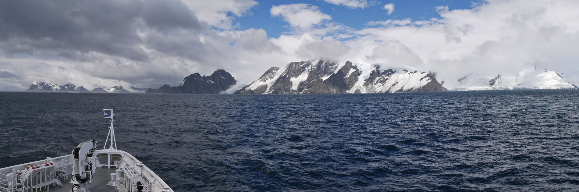 Islands on Route to South Orkney Islands