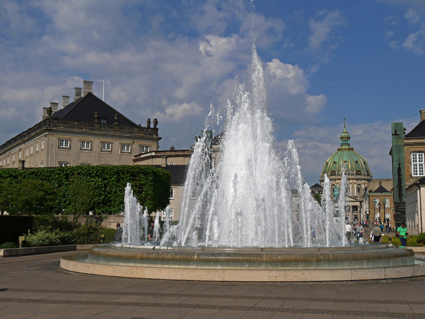 Amaliehaven Garden Fountain (near Amalienborg Palace), Copenhagen