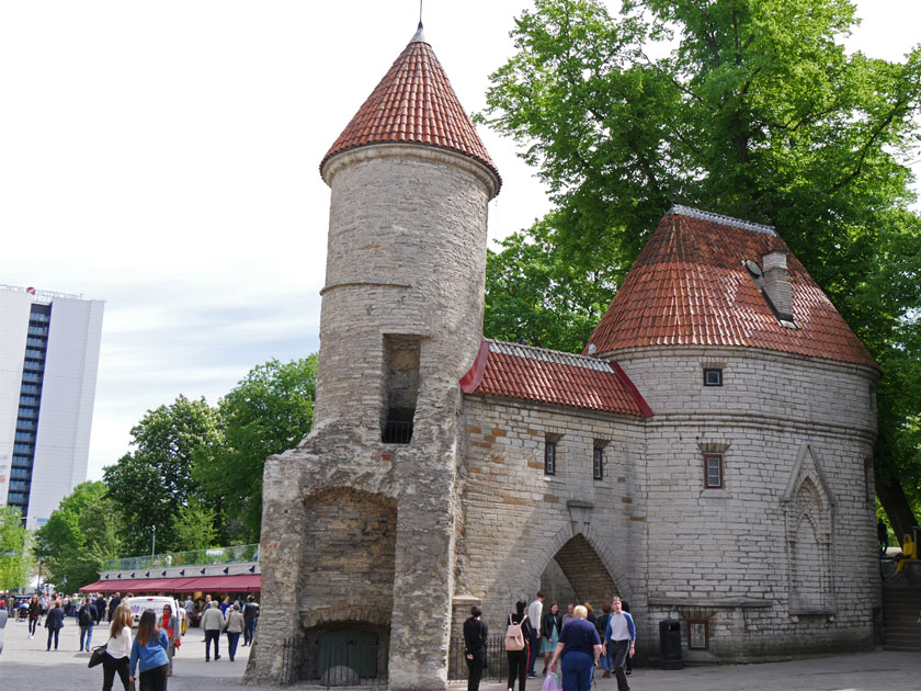 Viru Gate, Tallinn City Wall