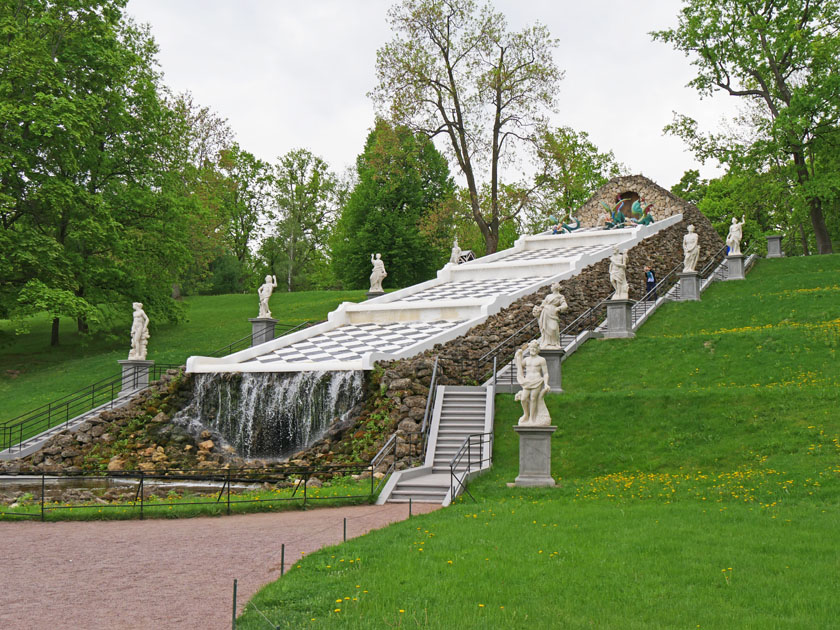 Chessboard Hill Cascade, Peterhof Palace, St. Petersburg