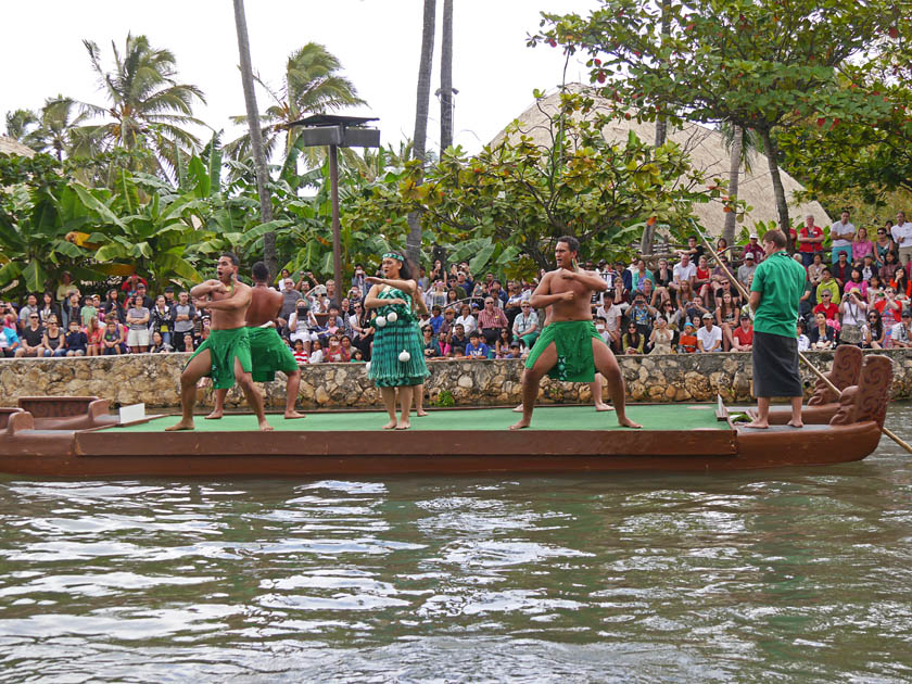 Islands of Aotearoa Dancers, Polynesian Cultural Center Parade