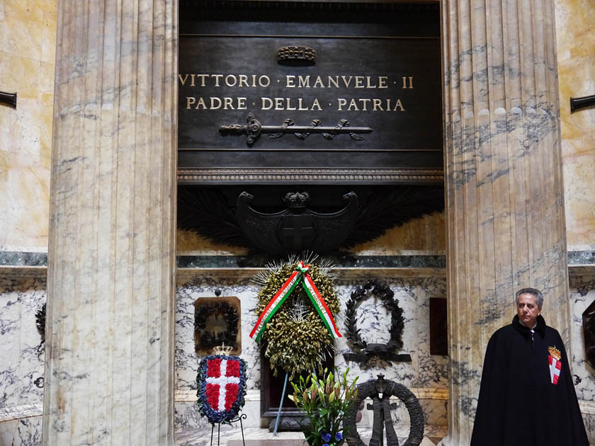 Tomb of Vittorio Emanuelle II in the Pantheon