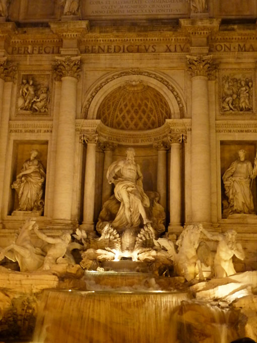 Fontana di Trevi at Sunset