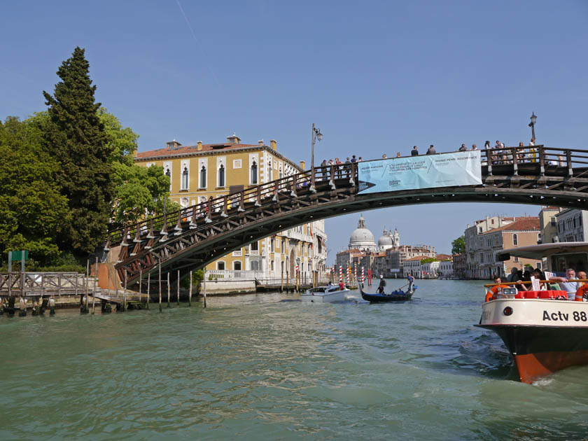 Ponte dell Accademia (Academia Bridge)