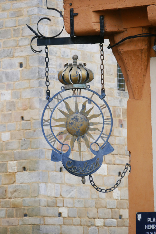 Clockmaker Sign/Shop, Vannes