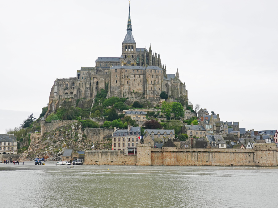  Mont-Saint-Michel