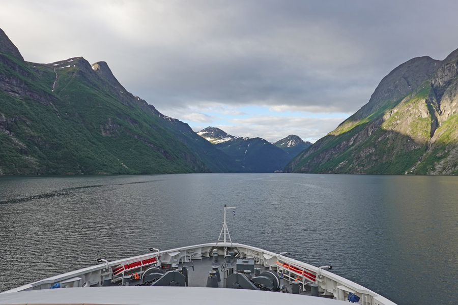 Cruising in the Geirangerfjord