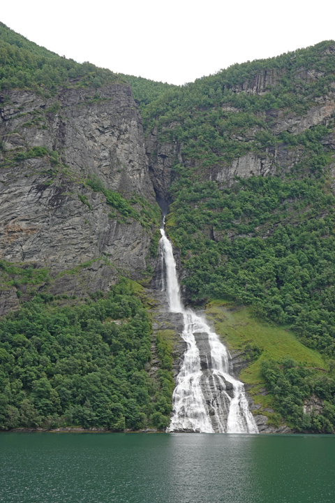 Friaren (the Suitor) Waterfall, Geirangerfjord