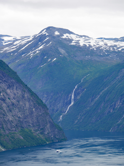 Geirangerfjord Scenery on Coach Tour