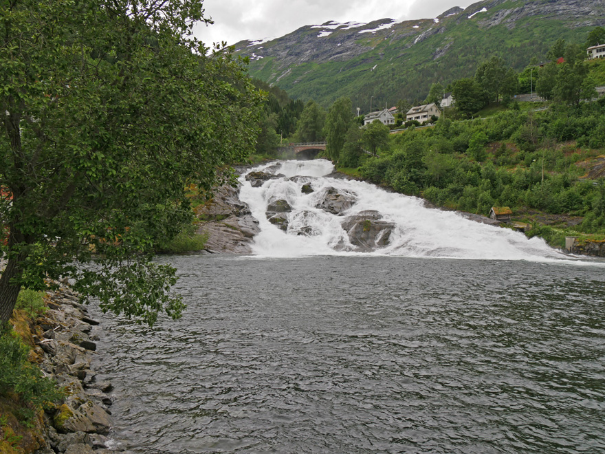 Geirangerfjord Cascades