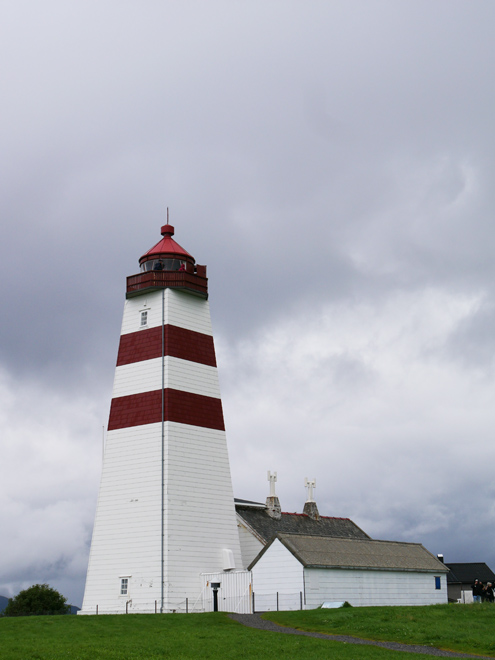 Alnes Fyr Lighthouse