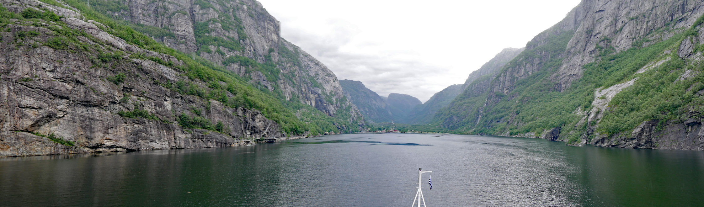 Cruising the Lysefjorden