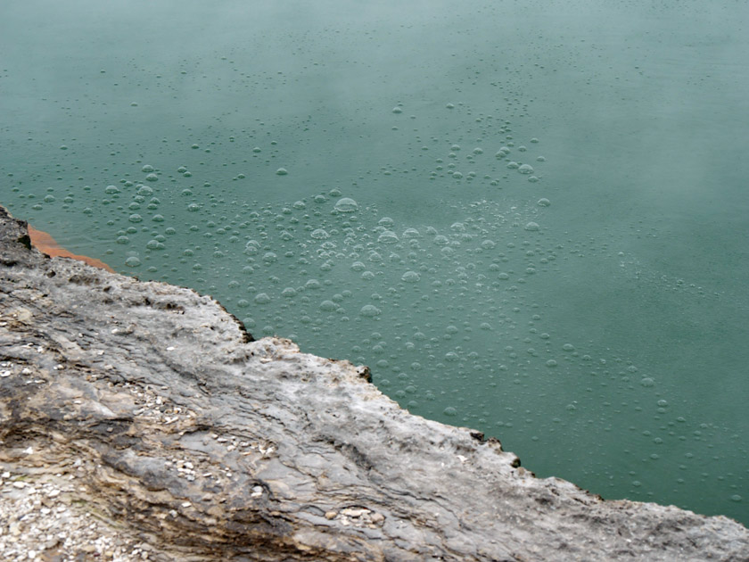 Wai-O-Tapu Champagne Pool