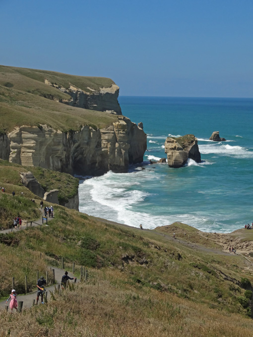 Path Down to Tunnel Beach