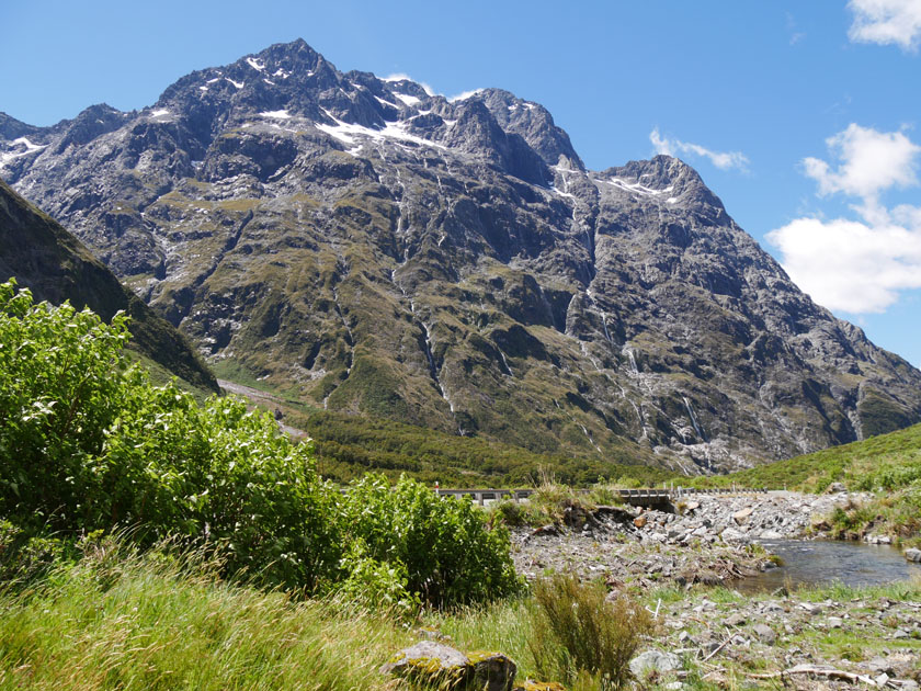 Scenic Stop on Road to Milford Sound