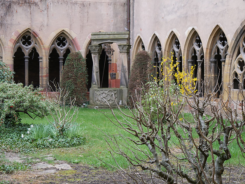 Unterlinden Museum Inner Courtyard and Well