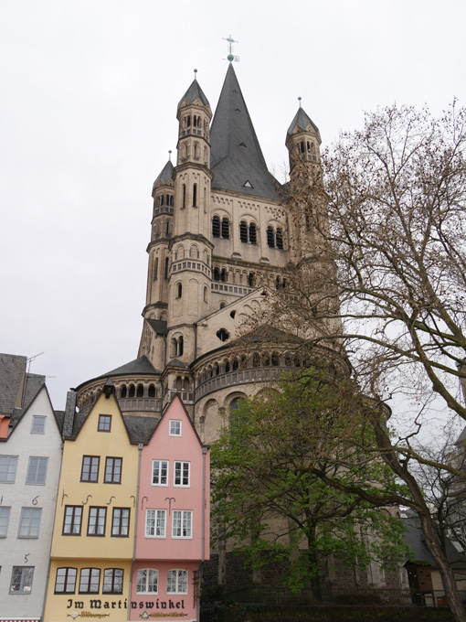 Fischmarkt and Greater St. Martin Church