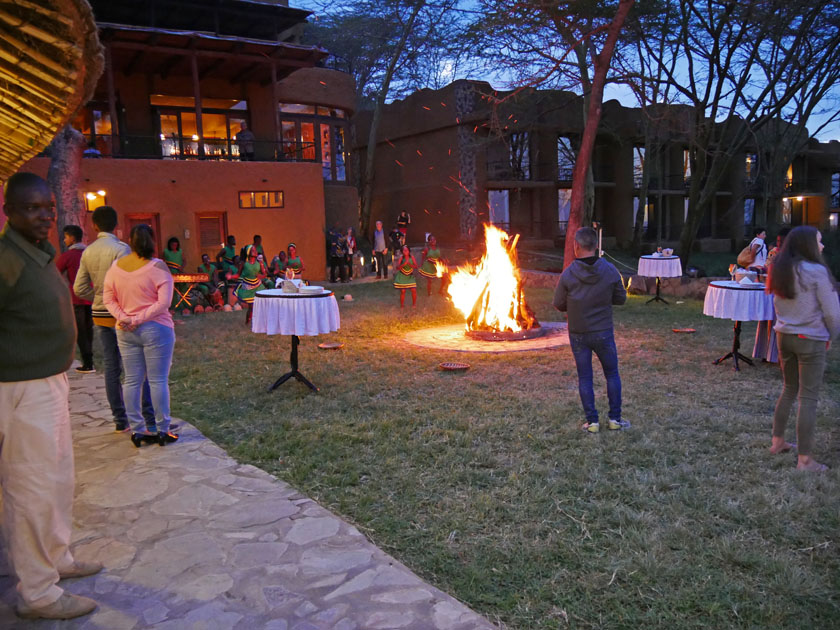 Happy Hour, Serengeti Sopa Lodge