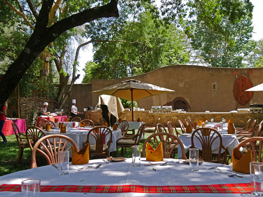 Fairmont Mara Safari Club Lunch Setting