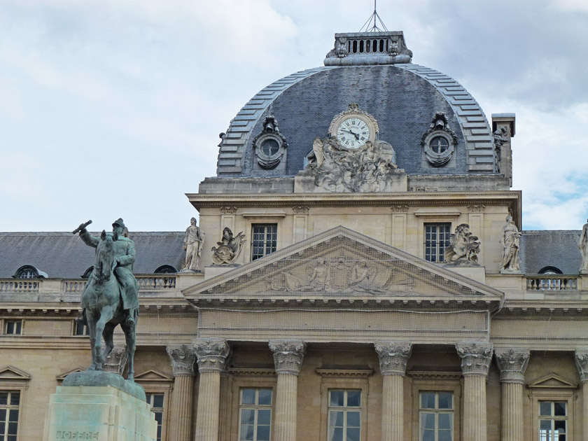 École Militaire Façade and Statue of  Maréchal Joseph Joffre