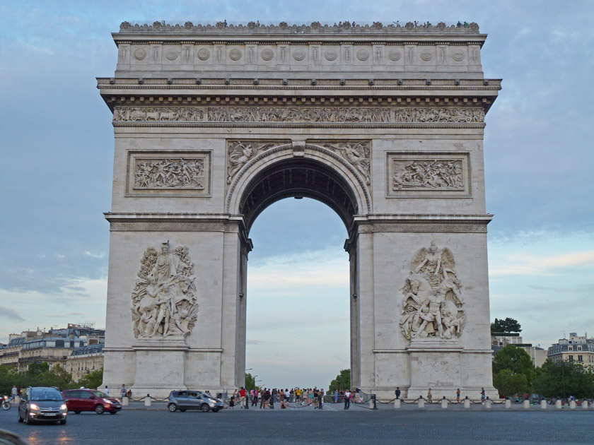 L'Arc de Triomphe from Champs-élysees