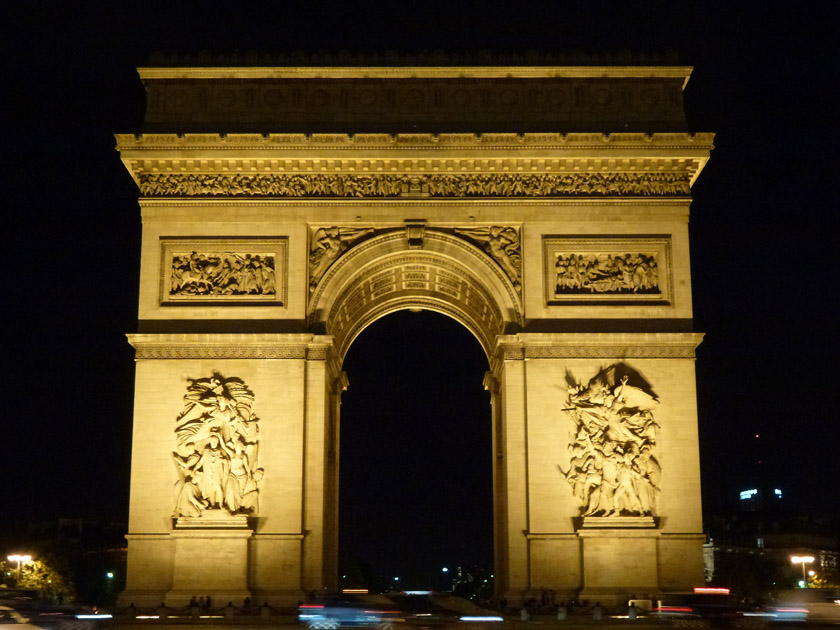 L'Arc de Triomphe at Night