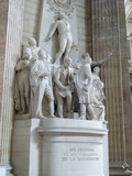 Statues in le Panthéon