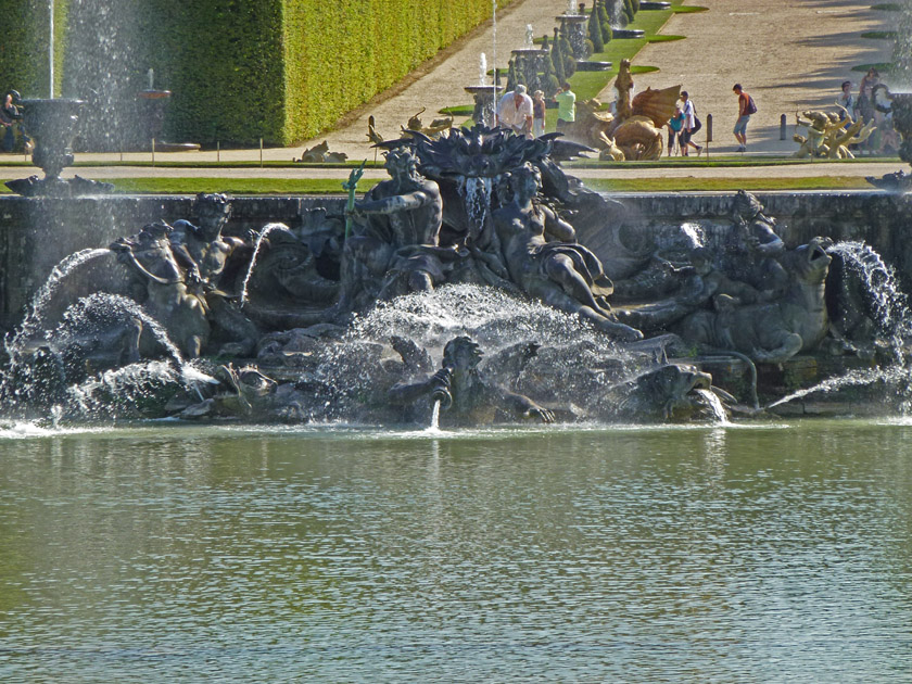 Neptune Fountain