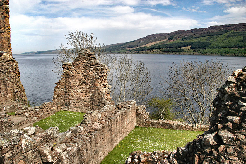 Urquhart Castle Overlooking Loch Ness