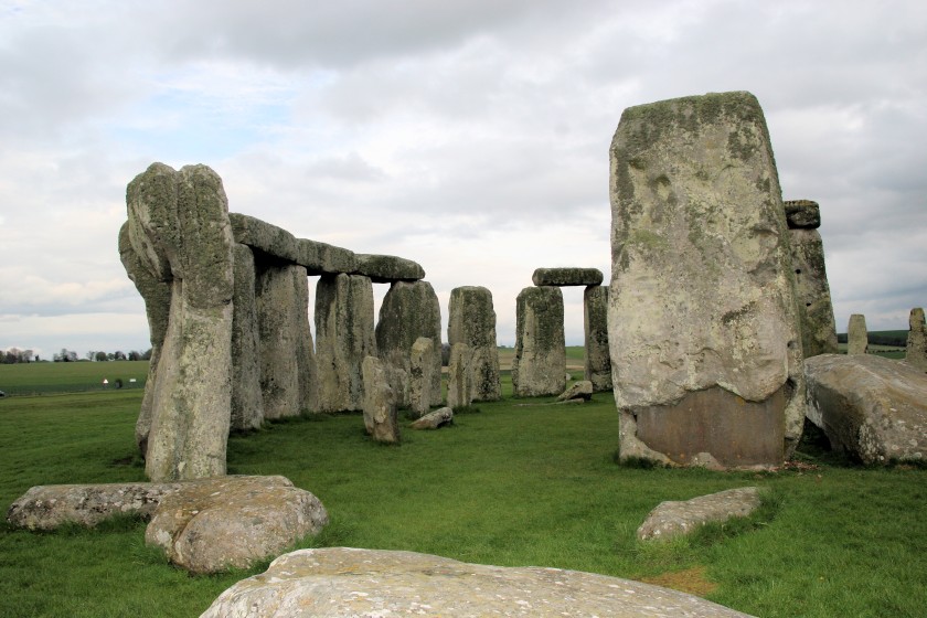 Stonehenge - Outer Sarsen Circle with Partial Bluestone Circle (2000 BC)